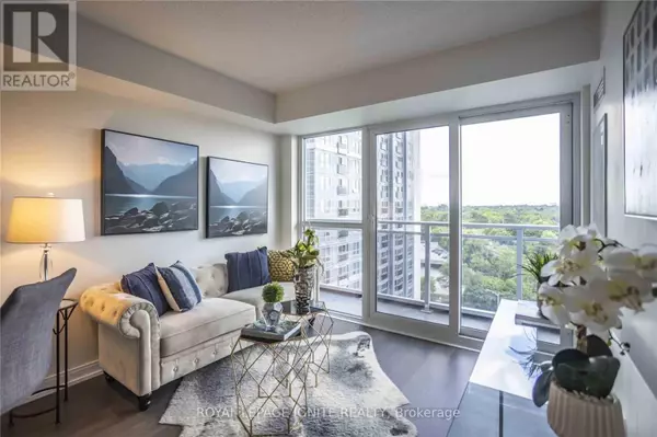 Toronto (agincourt South-malvern West), ON M1S0L7,255 Village Green SQ #1007