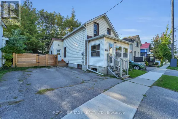 Oshawa (central), ON L1H4W7,228 COURT STREET