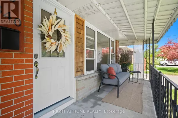 Oshawa (donevan), ON L1H7C7,340 GRANDVIEW STREET S