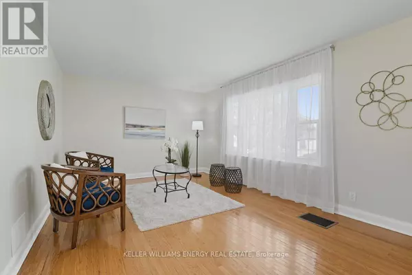 Oshawa (vanier), ON L1J1W7,233 GREENWOOD AVENUE