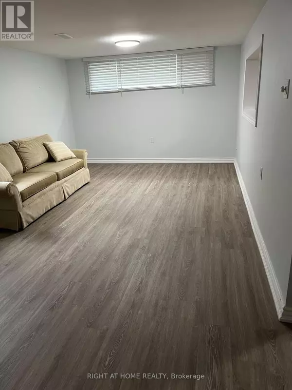 Oshawa (farewell), ON L1H6E6,LOWER LEVEL - 689 WILSON ROAD S