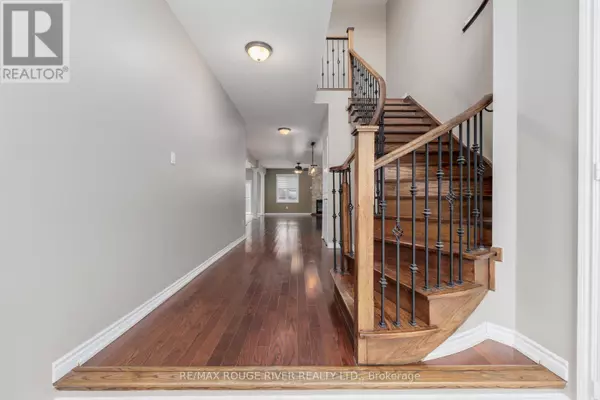 Clarington (courtice), ON L1E0B2,34 HARRY GAY DRIVE