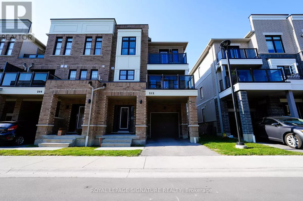 Clarington (bowmanville), ON L1C7E8,212 LORD ELGIN LANE