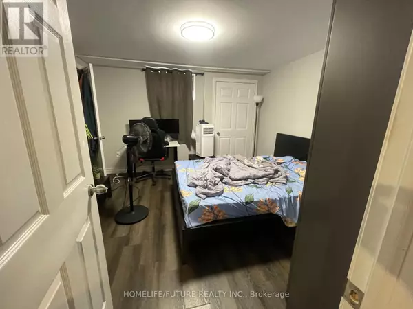 Toronto (agincourt South-malvern West), ON M1S2C7,90 GLEN WATFORD DRIVE