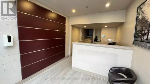 Toronto (rouge), ON M1X1E7,1080 Tapscott RD #18