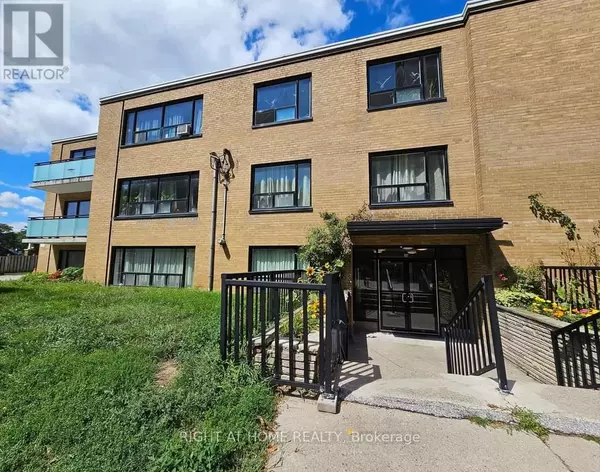 Toronto (danforth Village-east York), ON M4K2E7,20 Cosburn AVE #207