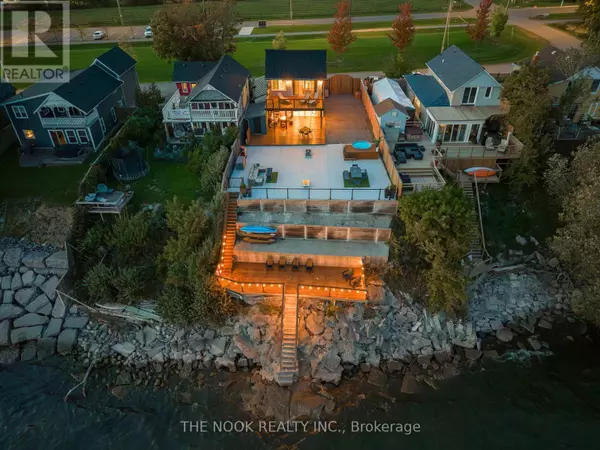 Clarington (bowmanville), ON L1C3K3,74 EAST BEACH ROAD