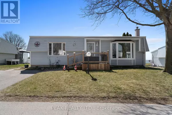 Clarington (newcastle), ON L1B1A6,71 BLUFFS ROAD