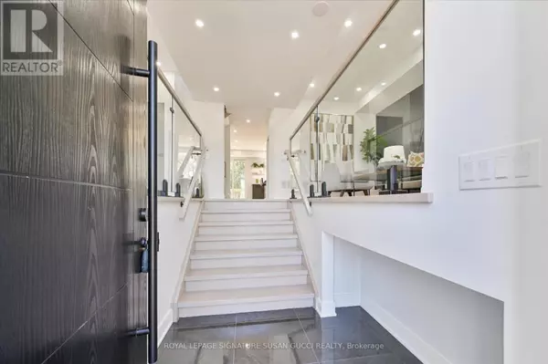 Toronto (east York), ON M4C4A5,354 WOODMOUNT AVENUE