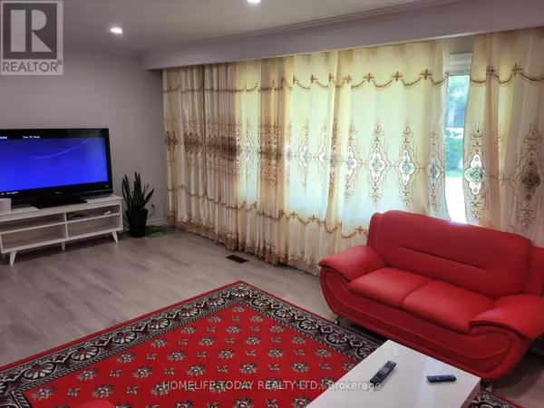 740 Meadowvale RD #Main, Toronto (highland Creek), ON M1C1T2