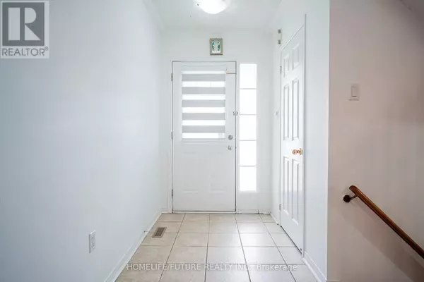 18 MANSBRIDGE CRESCENT, Ajax (northeast Ajax), ON L1Z1S3