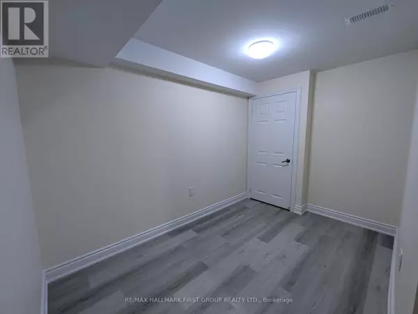 Oshawa (eastdale), ON L1K3G2,1212 SHANKEL ROAD