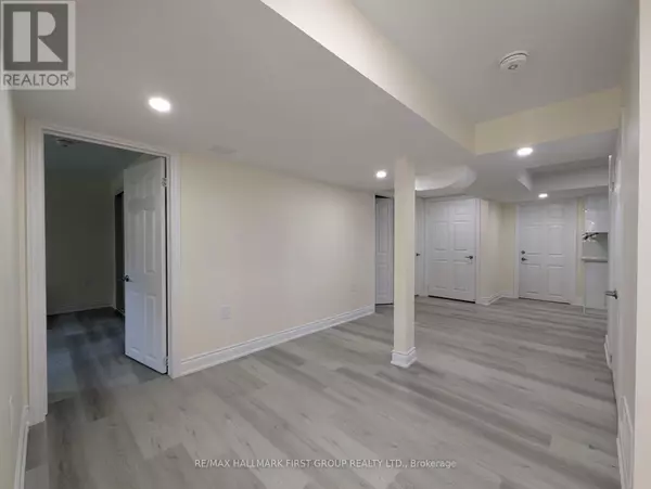 Oshawa (eastdale), ON L1K3G2,1212 SHANKEL ROAD