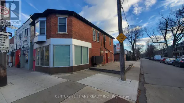 Toronto (south Riverdale), ON M4M1Z7,1043 GERRARD STREET E