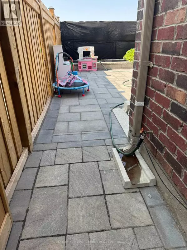 Whitby, ON L1P0L8,83 Barkerville DR #Bsmt