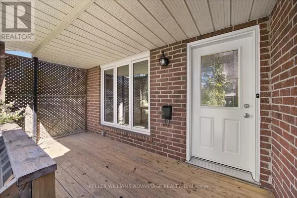 Toronto (rouge), ON M1C3N9,9 BLUE ANCHOR TRAIL