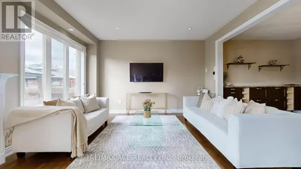 Ajax (northwest Ajax), ON L1T0L8,5 BEVERTON CRESCENT