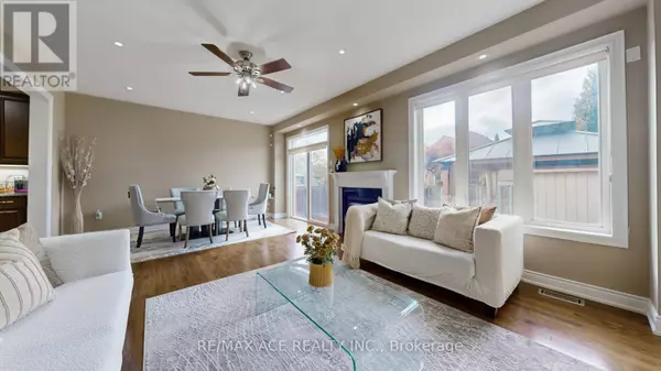 Ajax (northwest Ajax), ON L1T0L8,5 BEVERTON CRESCENT