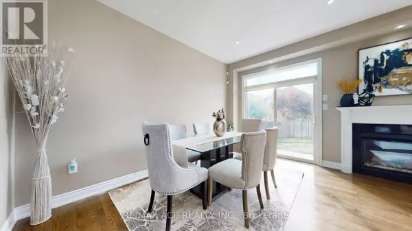 Ajax (northwest Ajax), ON L1T0L8,5 BEVERTON CRESCENT