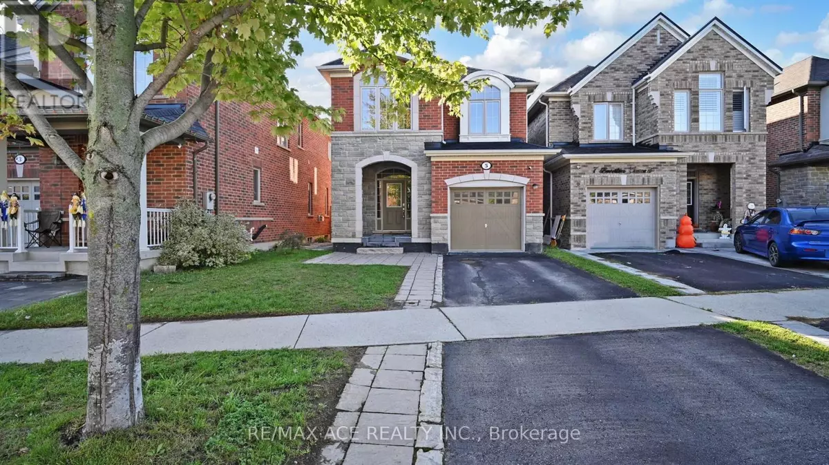 Ajax (northwest Ajax), ON L1T0L8,5 BEVERTON CRESCENT