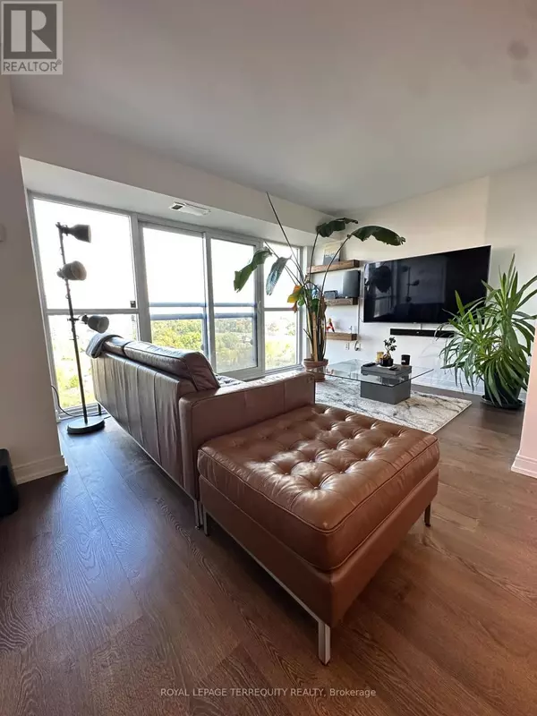 275 Village Green SQ #1121, Toronto (agincourt South-malvern West), ON M1S0L8