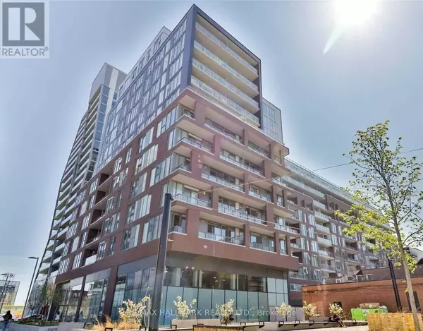 30 Baseball PL #329, Toronto (south Riverdale), ON M4M0E8