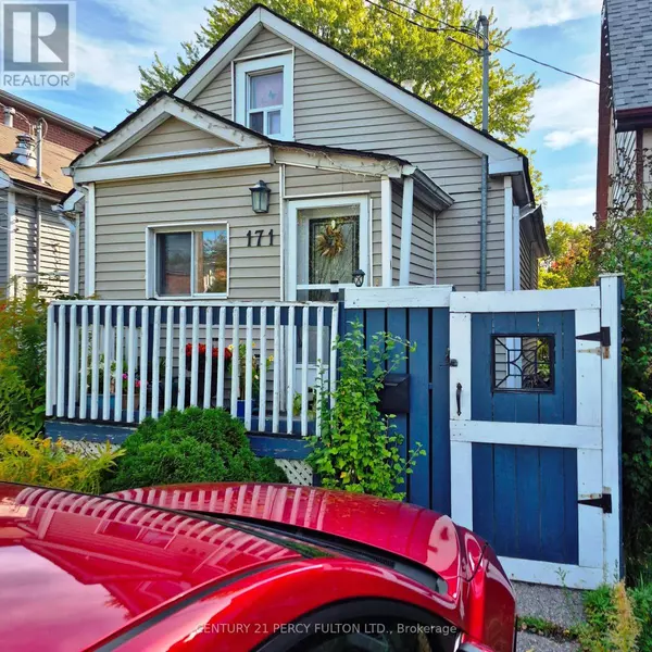 Toronto (clairlea-birchmount), ON M1K1A5,171 RALEIGH AVENUE