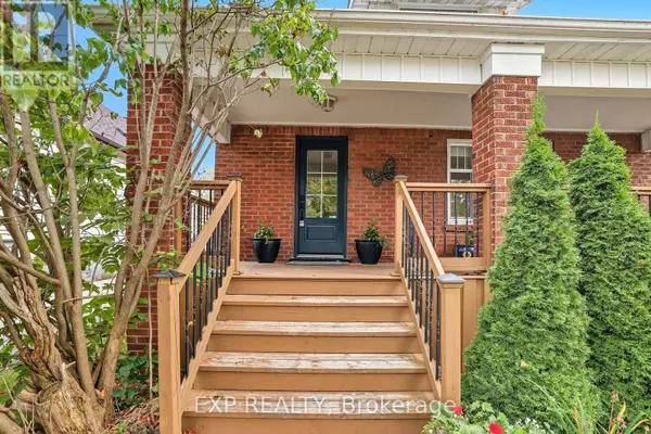 Oshawa (centennial), ON L1G4N7,695 HORTOP STREET