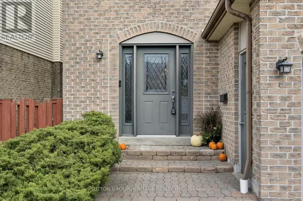 Pickering (amberlea), ON L1V3S5,1509 WOODRUFF CRESCENT