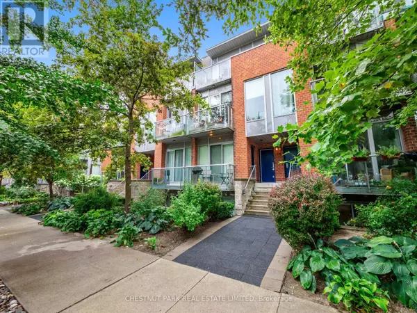 46 Boston AVE #3, Toronto (south Riverdale), ON M4M2T9