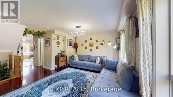 Toronto (scarborough Village), ON M1J3P5,96 CONN SMYTHE DRIVE