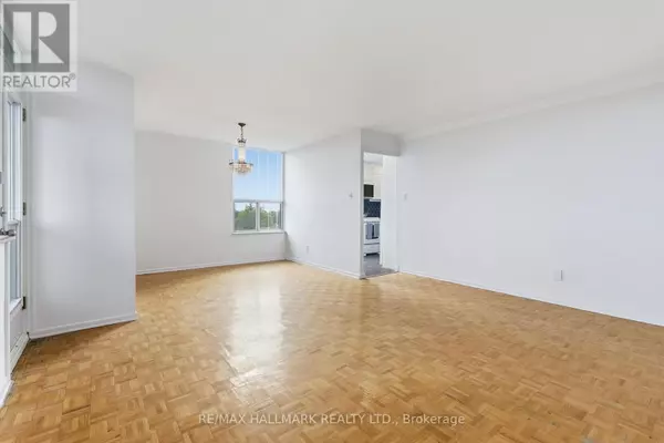 Toronto (broadview North), ON M4K3Y1,980 Broadview AVE #802