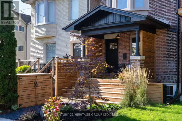 Toronto (woodbine Corridor), ON M4L3E2,4 ORCHARD PARK BOULEVARD