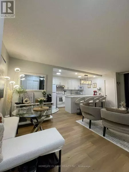 90 Ling RD #603, Toronto (west Hill), ON M1E4Y3