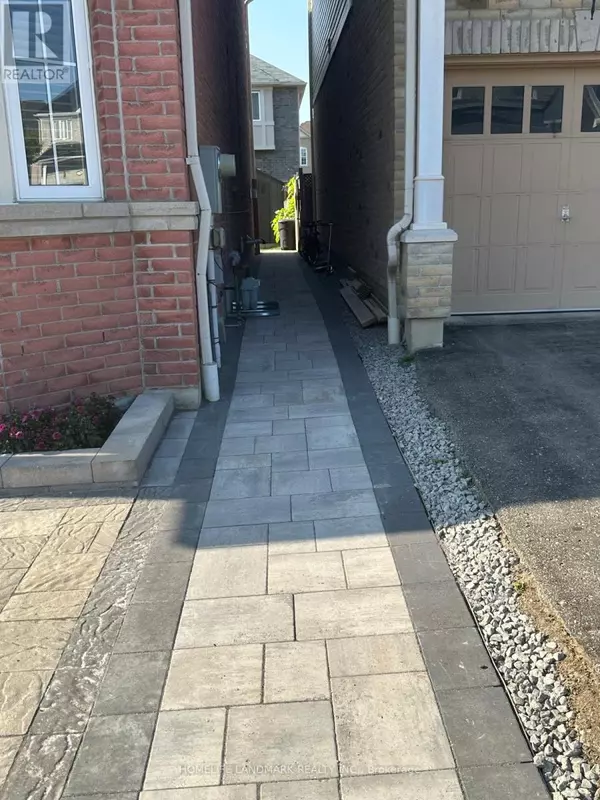 Ajax (central East), ON L1Z1R9,6 Pickett ST #Basement