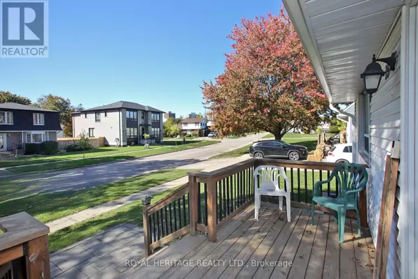 Ajax (south East), ON L1S2P7,16 BURCHER ROAD