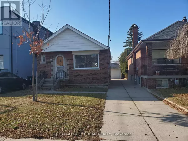 Toronto (danforth Village-east York), ON M4J4L9,304 LINSMORE CRESCENT