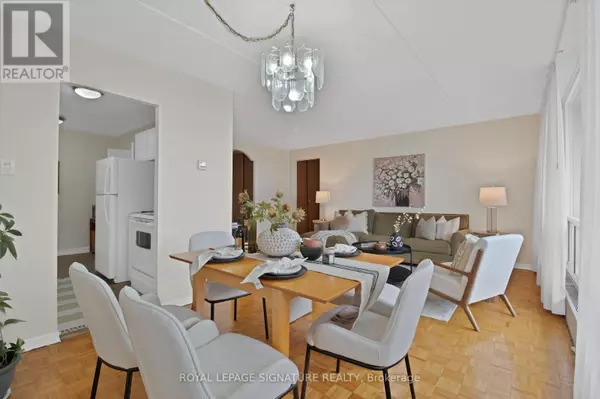 Toronto (dorset Park), ON M1P2M8,2 Glamorgan AVE #802