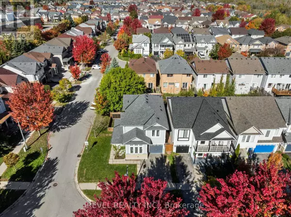 Ajax (south East), ON L1S7N4,17 HIRONS DRIVE