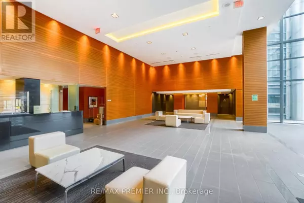 Toronto (agincourt South-malvern West), ON M1S0L1,135 Village Green SQ #318