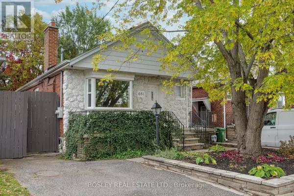 651 COSBURN AVENUE, Toronto (danforth Village-east York), ON M4C2V1
