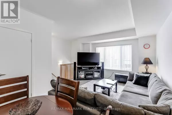 Pickering (town Centre), ON L1V0E9,1525 Kingston RD #803