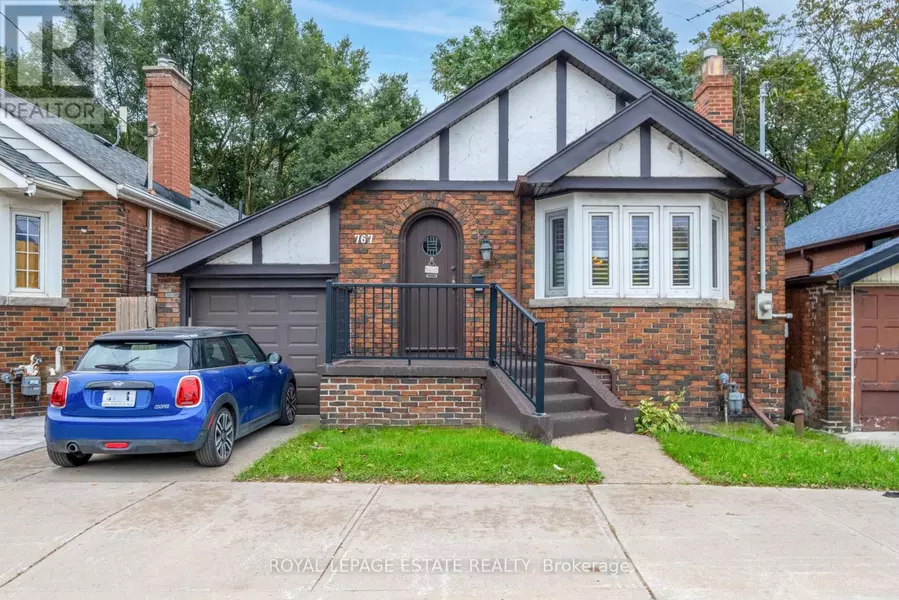 767 Kingston RD #Bsmt, Toronto (the Beaches), ON M4E1R9