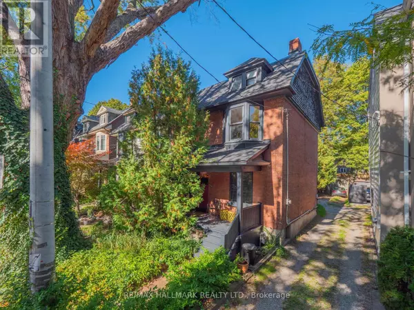 Toronto (north Riverdale), ON M4K1A8,116 VICTOR AVENUE