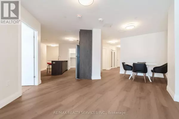 Toronto (rouge), ON M1B3H1,30 DEAN PARK RD ##7