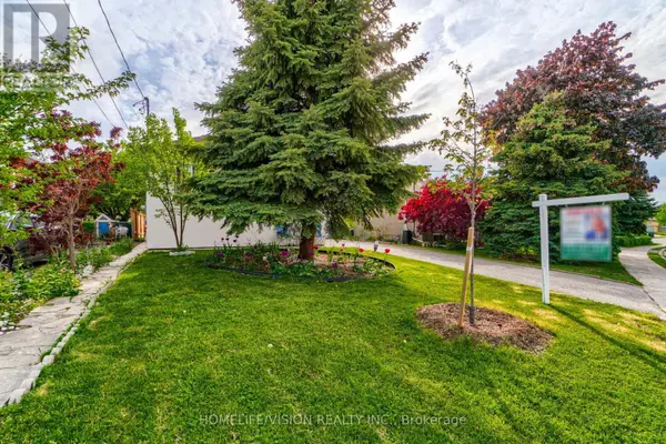 Toronto (wexford-maryvale), ON M1R4Y1,44 ARMITAGE DRIVE