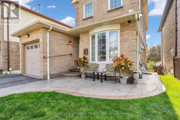 Whitby (blue Grass Meadows), ON L1N8W4,56 FAIRMEADOW PLACE