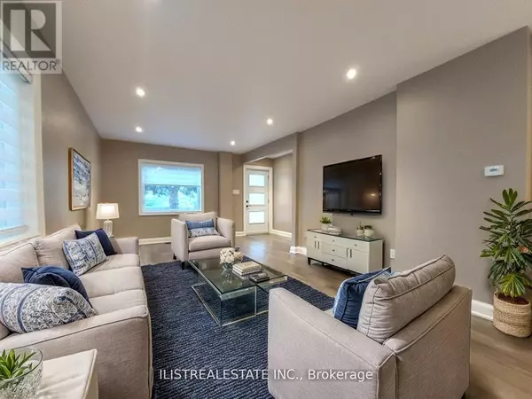 Toronto (clairlea-birchmount), ON M1L4M1,43 ANACONDA AVENUE