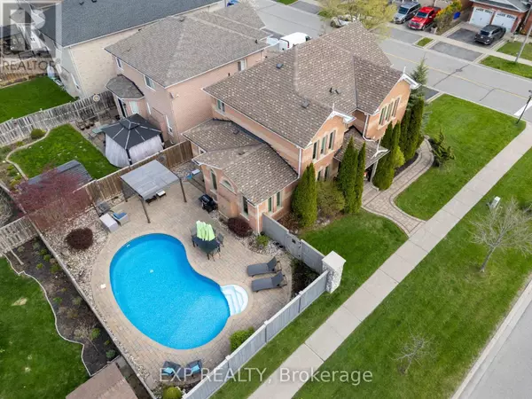 2 HESHAM DRIVE, Whitby (brooklin), ON L1M2J9