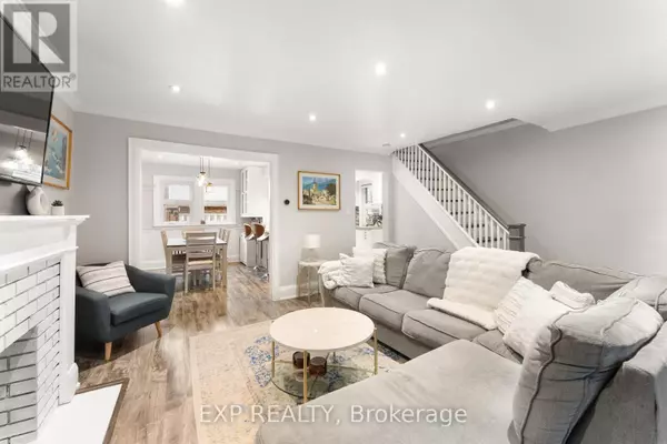 Toronto (greenwood-coxwell), ON M4L1L6,1702 DUNDAS STREET E